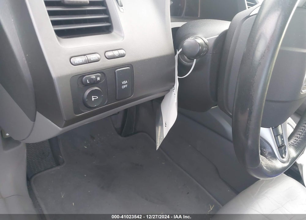 2011 HONDA CIVIC EX-L VIN: 2HGFG1B93BH510138