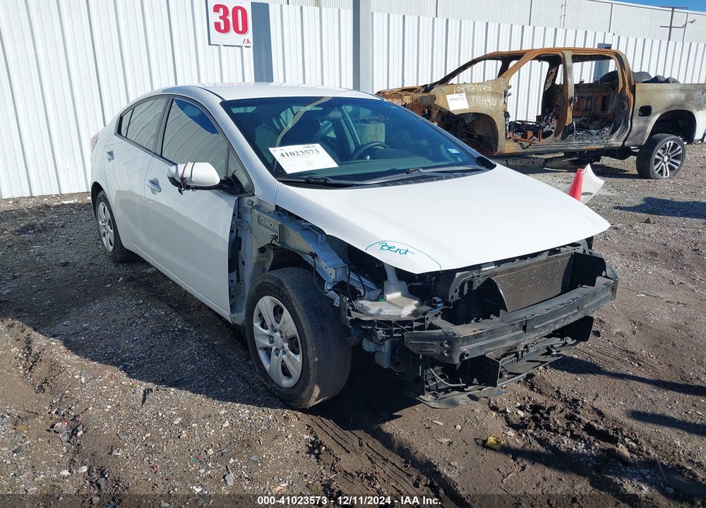 2017 KIA FORTE LX VIN: 3KPFK4A75HE062309