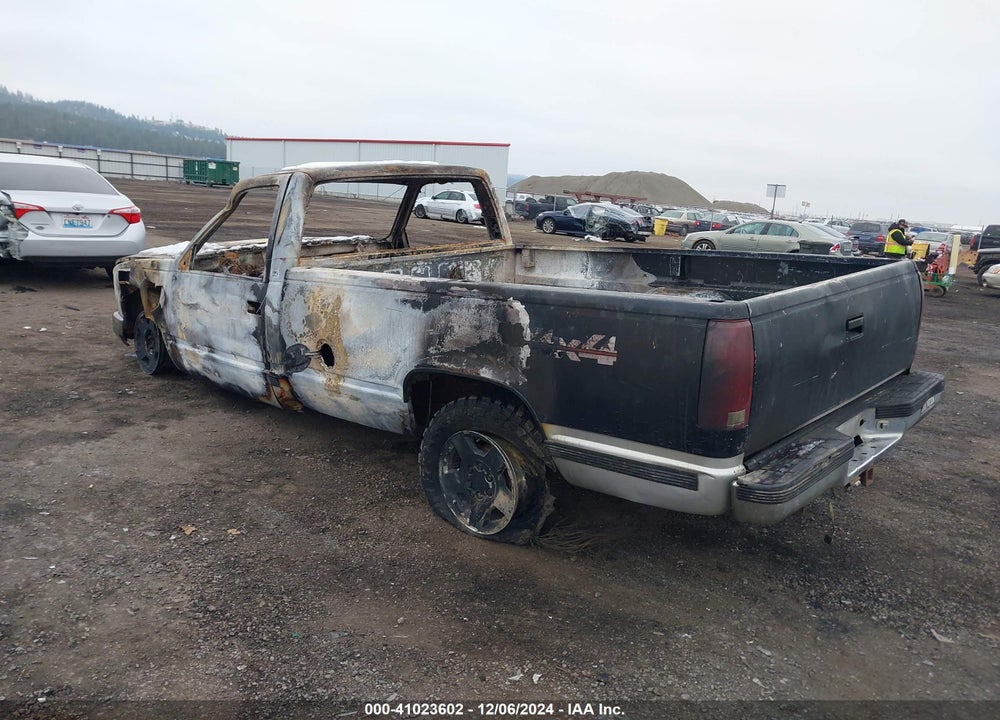 1989 CHEVROLET GMT-400 K1500 VIN: 2GCDK14K7K1252302