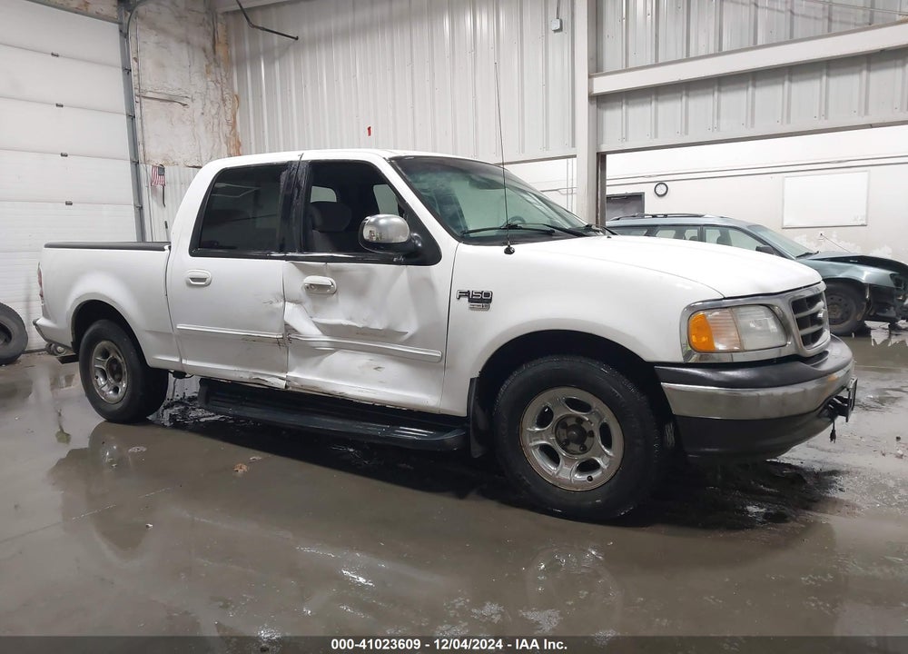 2002 FORD F-150 LARIAT/XLT VIN: 1FTRW07L02KB92226