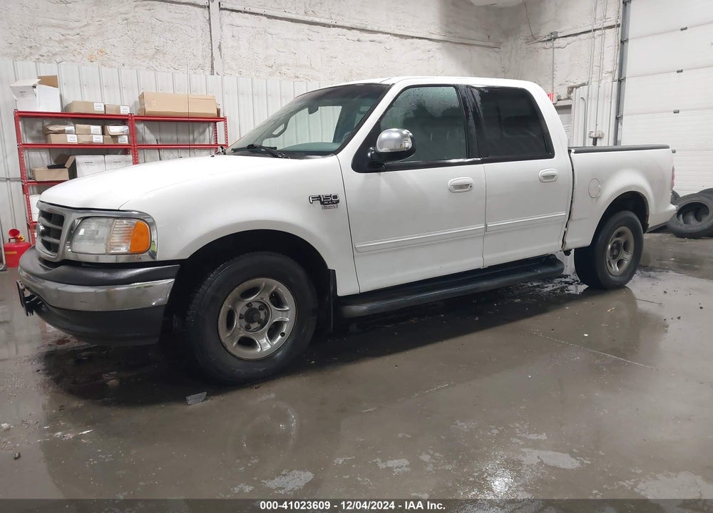 2002 FORD F-150 LARIAT/XLT VIN: 1FTRW07L02KB92226