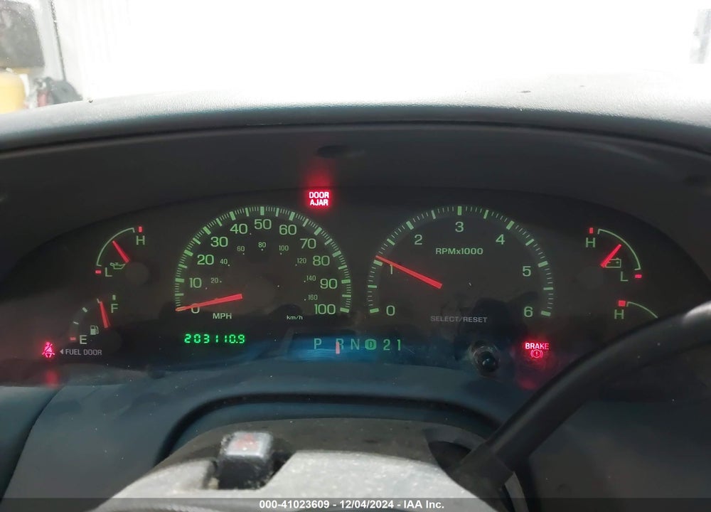 2002 FORD F-150 LARIAT/XLT VIN: 1FTRW07L02KB92226