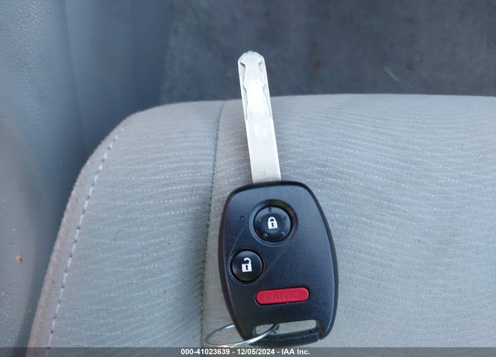 2011 HONDA INSIGHT EX VIN: JHMZE2H72BS002554