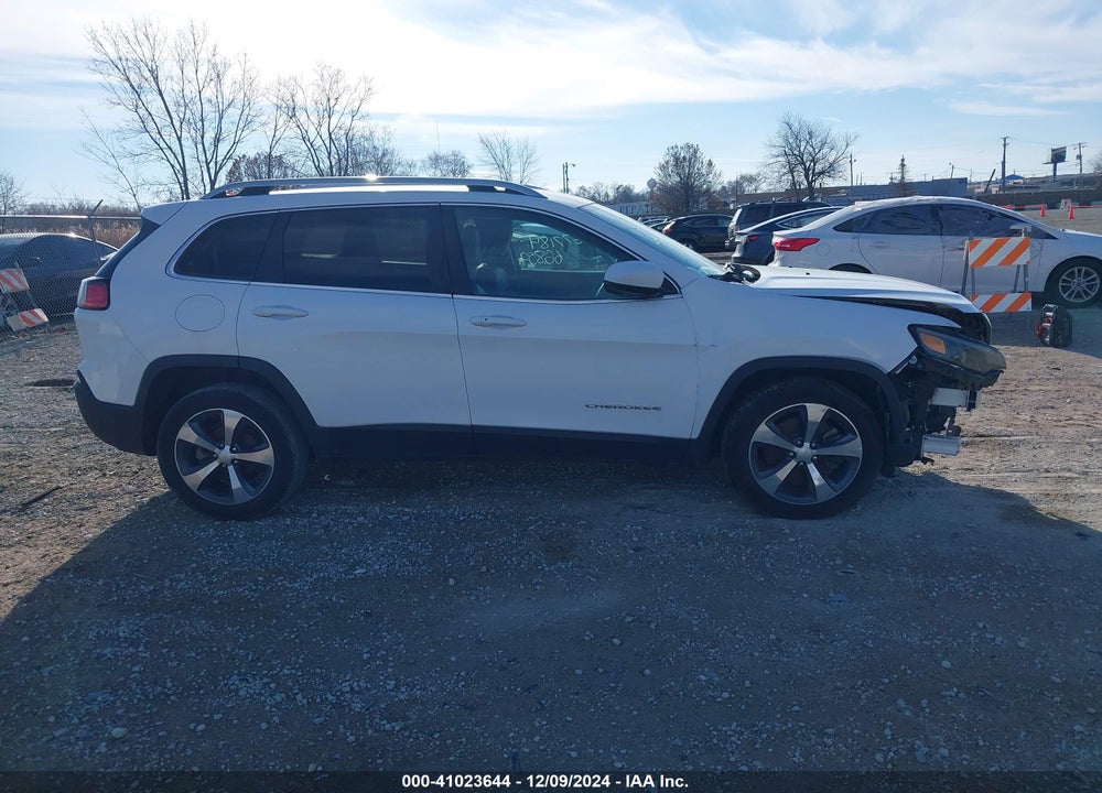 2019 JEEP CHEROKEE VIN: 1C4PJLDN5KD119452