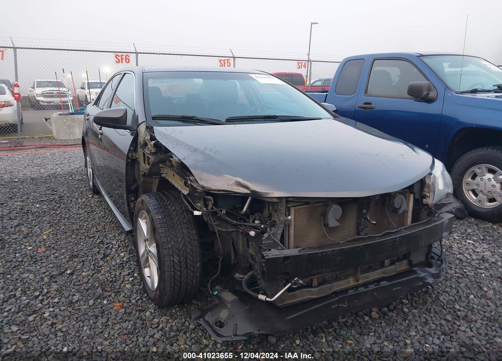 2013 TOYOTA CAMRY SE VIN: 4T1BF1FK8DU659539