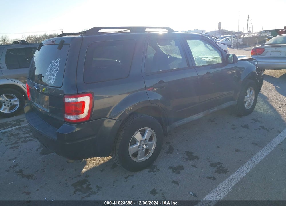 2009 FORD ESCAPE XLT VIN: 1FMCU03G59KD01175