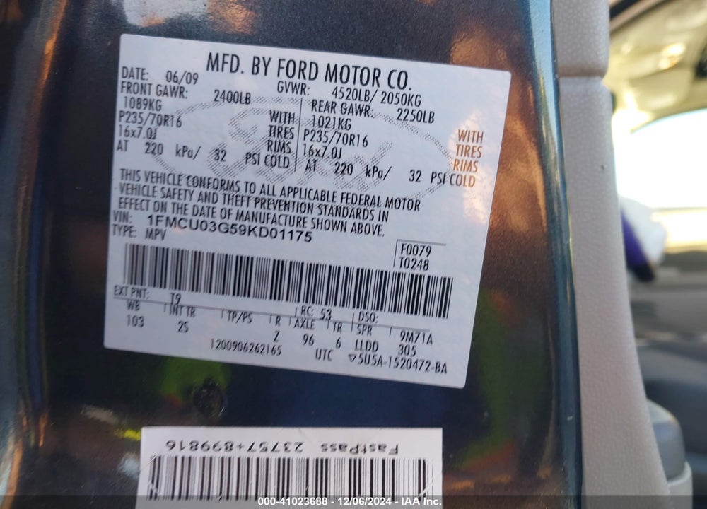 2009 FORD ESCAPE XLT VIN: 1FMCU03G59KD01175