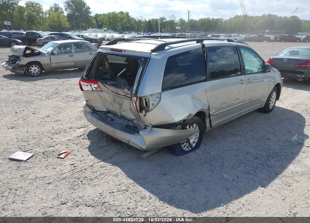 2004 TOYOTA SIENNA LE VIN: 5TDZA23C74S194888
