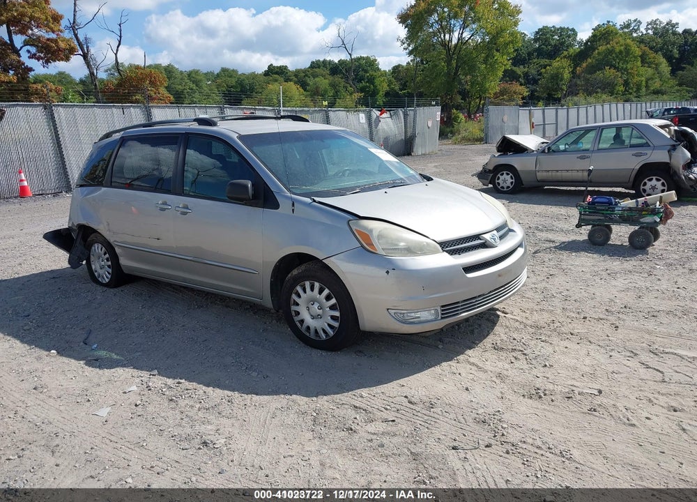 2004 TOYOTA SIENNA LE VIN: 5TDZA23C74S194888