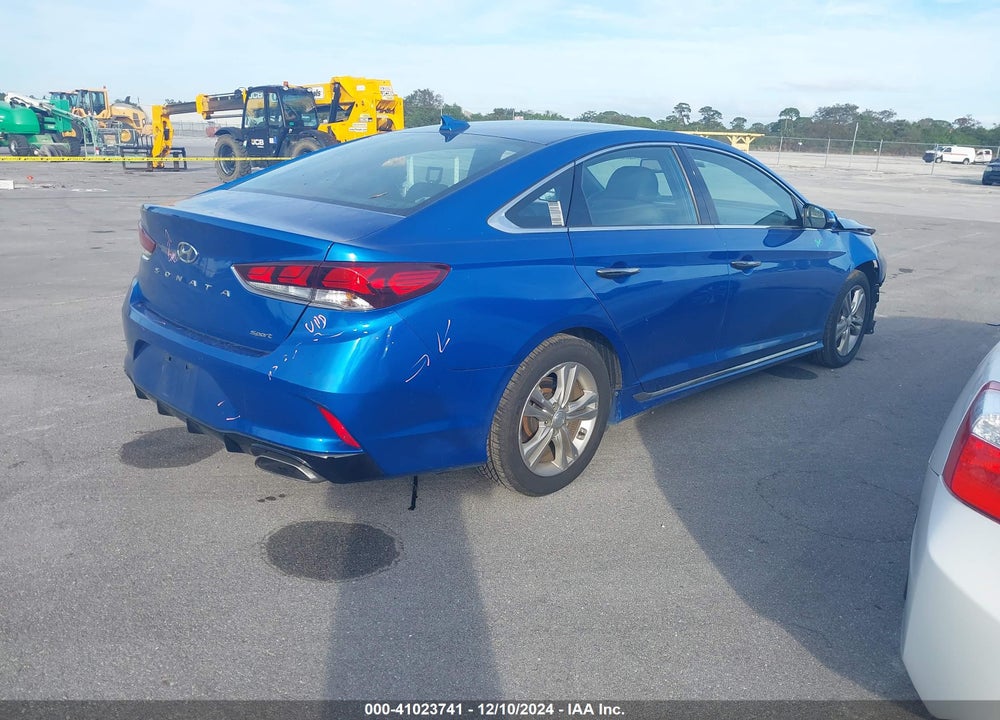 2018 HYUNDAI SONATA VIN: 5NPE34AF9JH660419