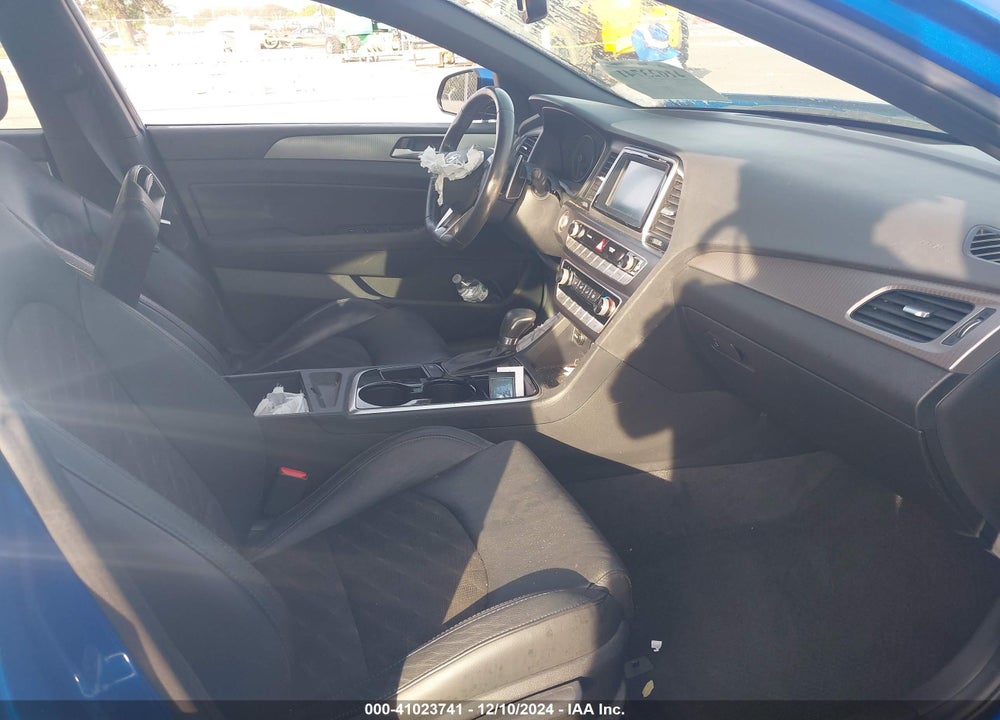 2018 HYUNDAI SONATA VIN: 5NPE34AF9JH660419