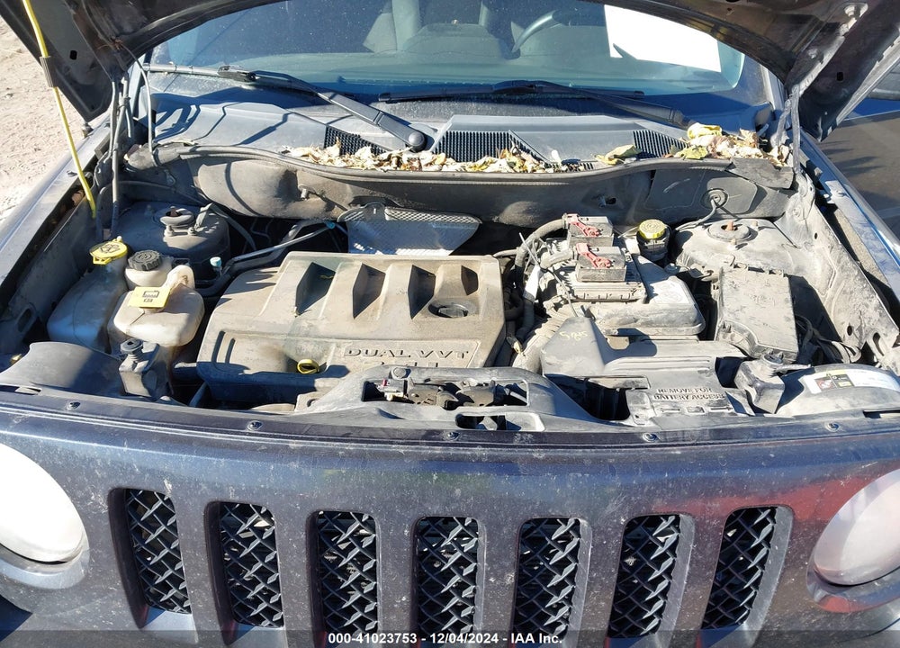 2014 JEEP PATRIOT LATITUDE VIN: 1C4NJRFB5ED817268