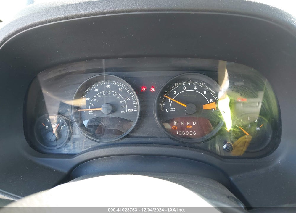 2014 JEEP PATRIOT LATITUDE VIN: 1C4NJRFB5ED817268
