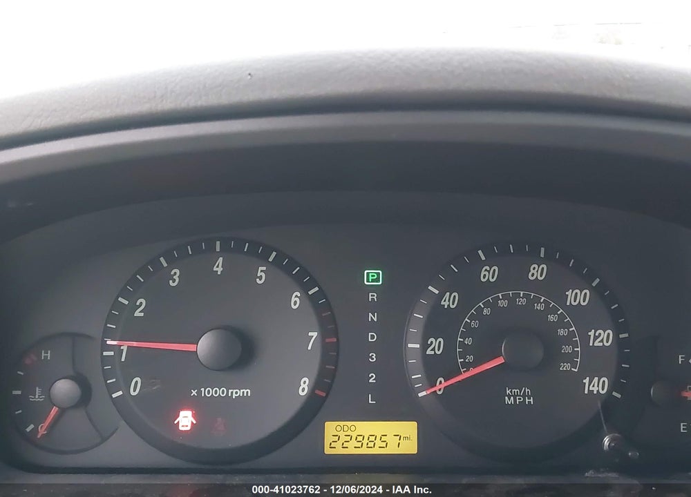 2005 HYUNDAI ELANTRA GLS/GT VIN: KMHDN46D35U108046