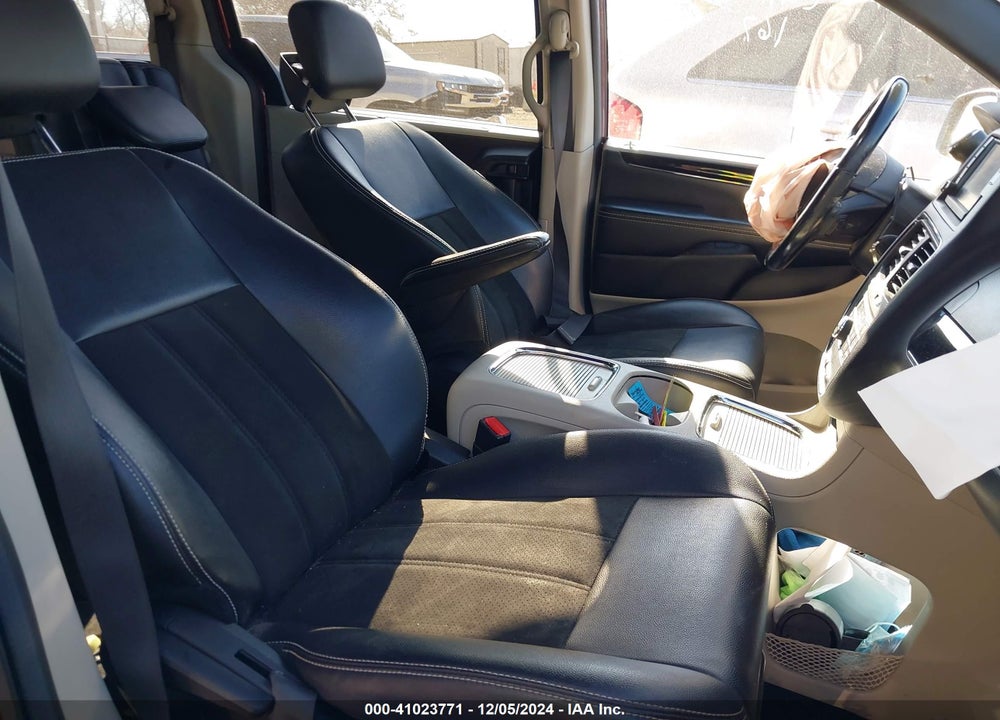 2019 DODGE GRAND CARAVAN SXT VIN: 2C4RDGCG8KR707627