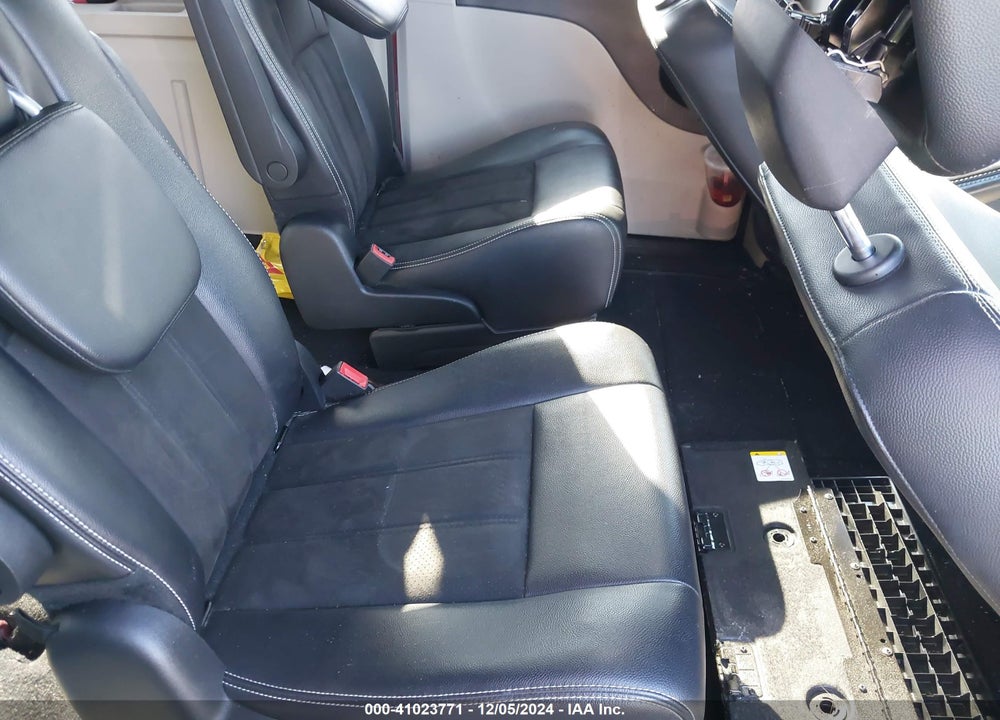2019 DODGE GRAND CARAVAN SXT VIN: 2C4RDGCG8KR707627