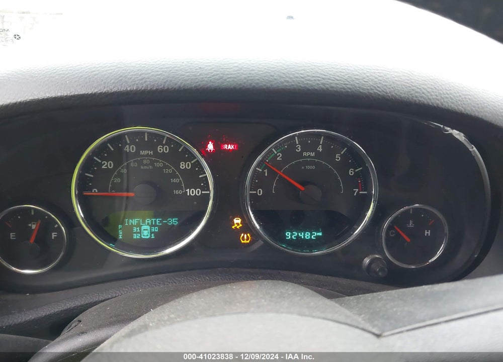 2017 JEEP WRANGLER UNLIMITED SPORT 4X4 VIN: 1C4BJWDG0HL521729