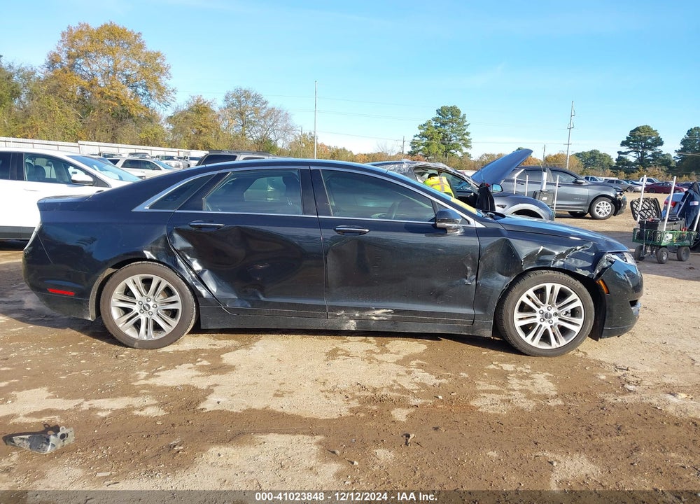 2013 LINCOLN MKZ VIN: 3LN6L2G98DR807210