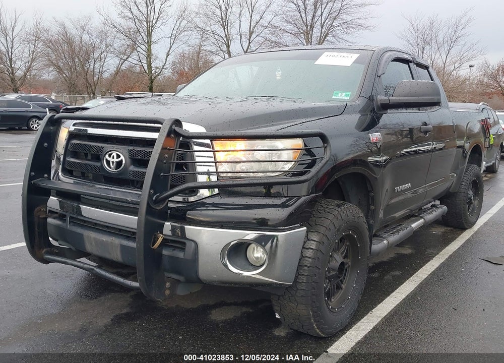 2013 TOYOTA TUNDRA GRADE 5.7L V8 VIN: 5TFUY5F12DX272392