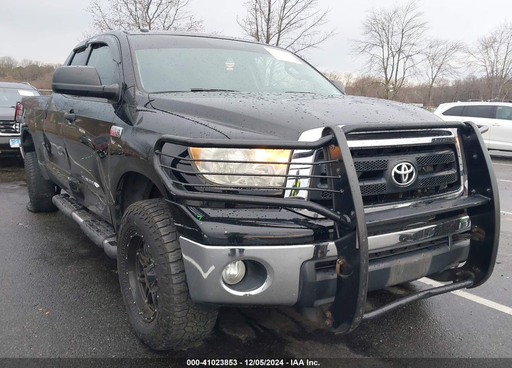 2013 TOYOTA TUNDRA GRADE 5.7L V8 VIN: 5TFUY5F12DX272392