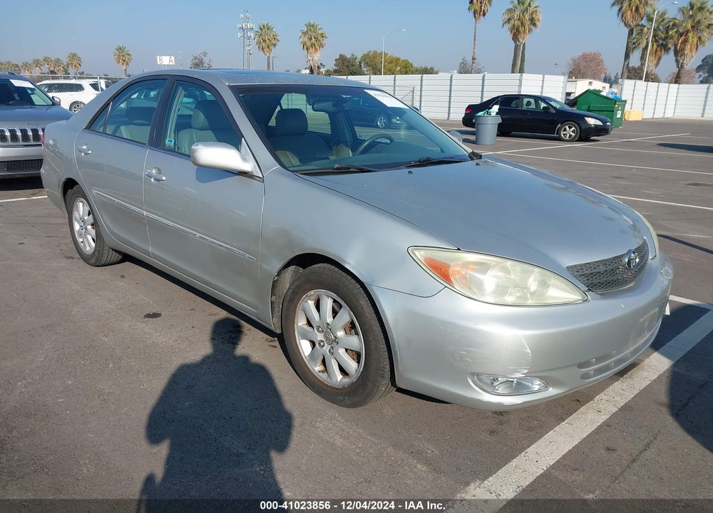 2004 TOYOTA CAMRY XLE V6 VIN: 4T1BF30K74U579637