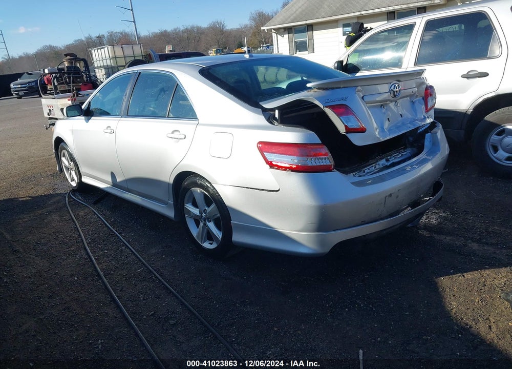 2011 TOYOTA CAMRY SE VIN: 4T1BF3EK1BU156493