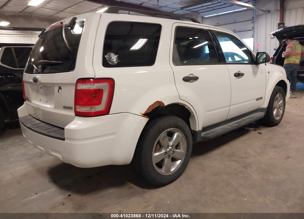 2008 FORD ESCAPE XLT VIN: 1FMCU93158KA86508