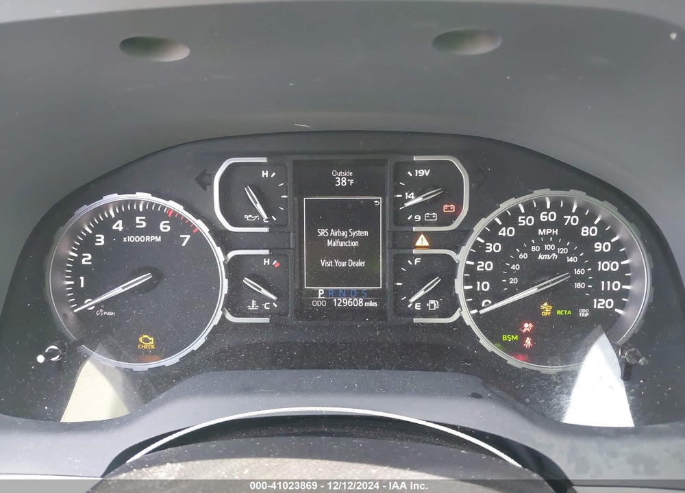 2018 TOYOTA TUNDRA PLATINUM 5.7L V8 VIN: 5TFAW5F19JX730854