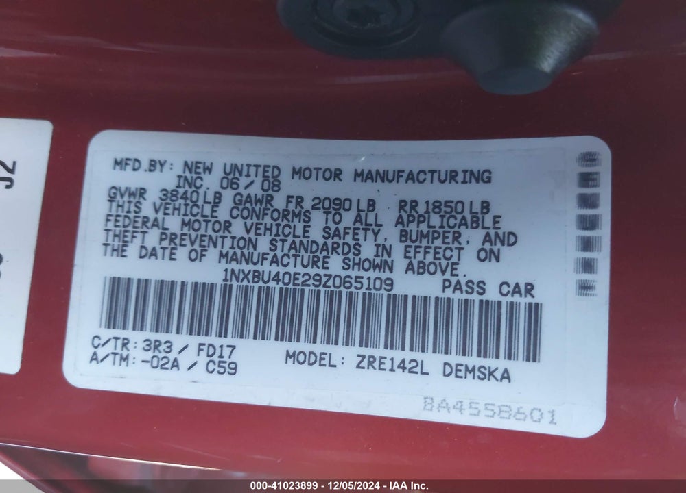 2009 TOYOTA COROLLA S VIN: 1NXBU40E29Z065109