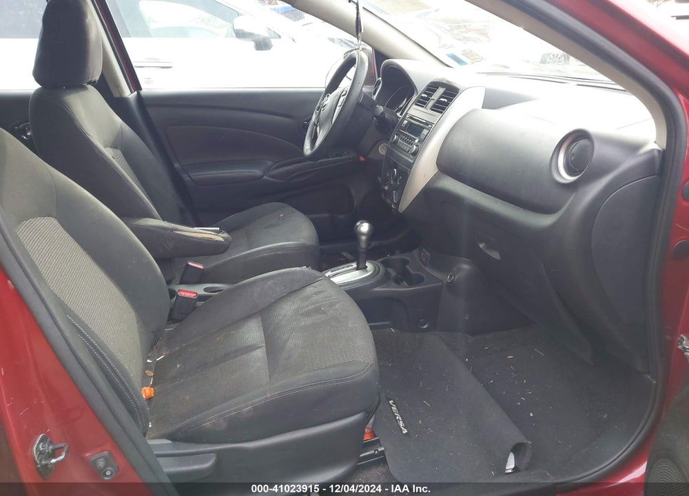2018 NISSAN VERSA 1.6 SV VIN: 3N1CN7AP2JL861464
