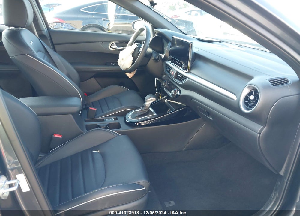 2024 KIA FORTE GT LINE VIN: 3KPF54AD5RE711895