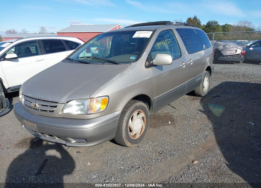 2002 TOYOTA SIENNA LE VIN: 4T3ZF13C22U460227