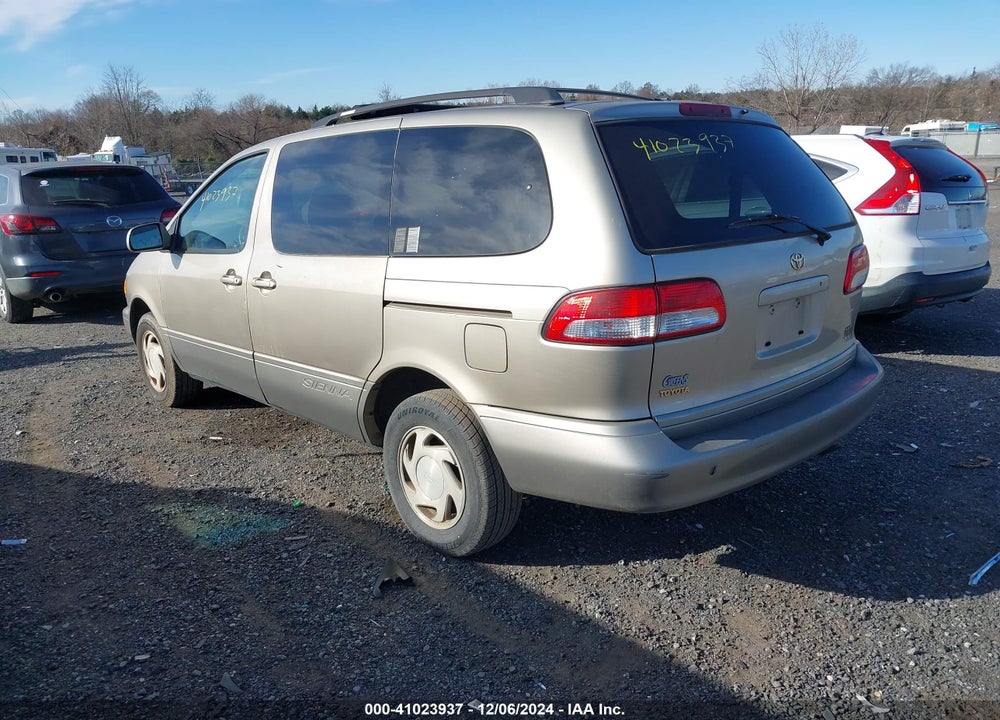 2002 TOYOTA SIENNA LE VIN: 4T3ZF13C22U460227