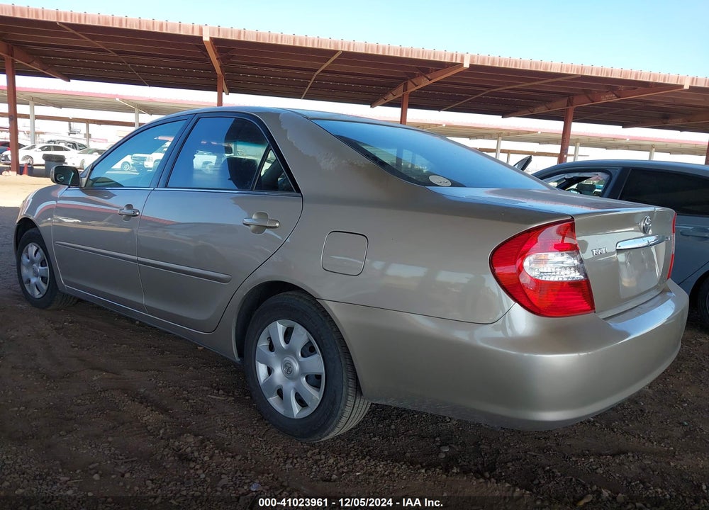 2003 TOYOTA CAMRY LE VIN: 4T1BE32KX3U240210