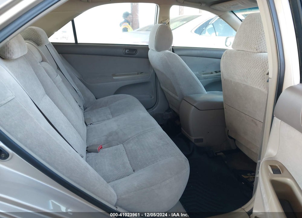 2003 TOYOTA CAMRY LE VIN: 4T1BE32KX3U240210