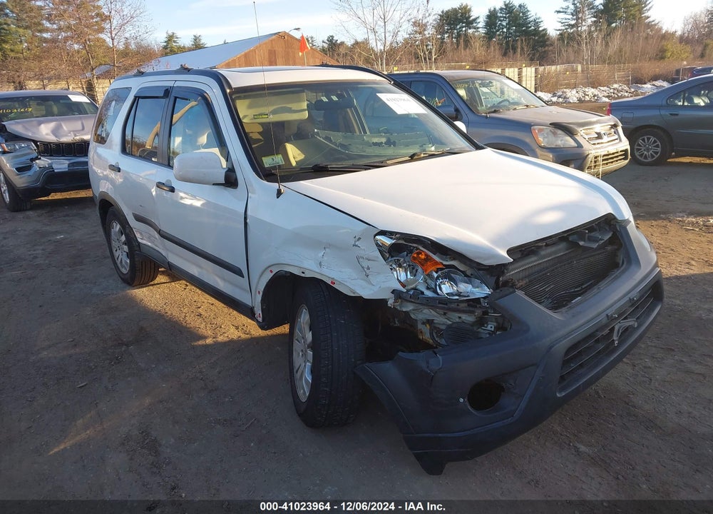 2005 HONDA CR-V EX VIN: SHSRD788X5U332821