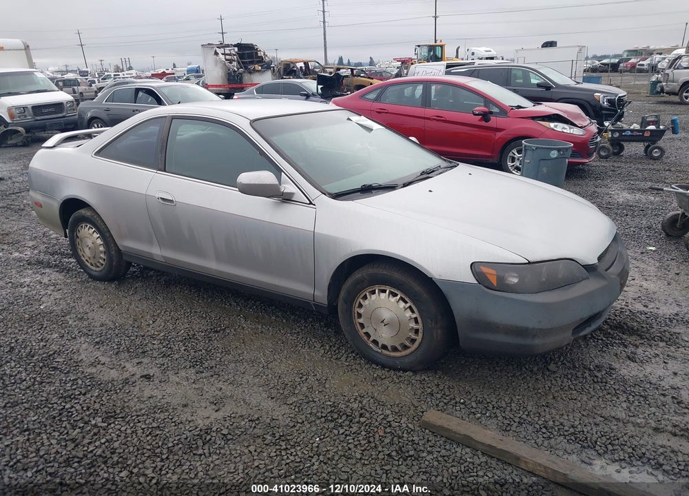 2001 HONDA ACCORD 2.3 LX VIN: 1HGCG32641A029994