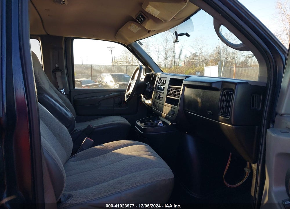 2008 GMC SAVANA LS VIN: 1GJHG35K781234337