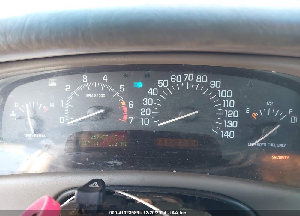 2001 BUICK PARK AVENUE VIN: 1G4CW54K914138484