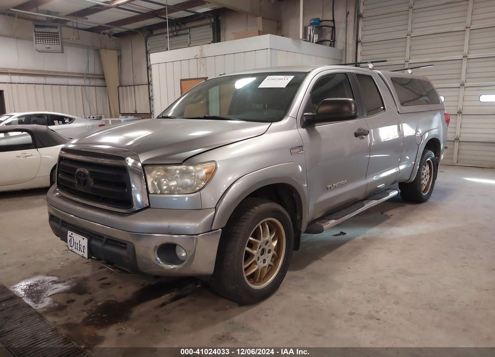2010 TOYOTA TUNDRA GRADE 5.7L V8 VIN: 5TFUW5F19AX134401