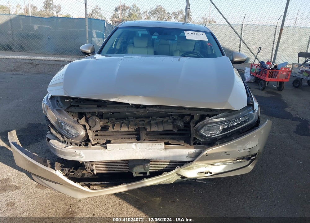 2018 HONDA ACCORD EX VIN: 1HGCV1F44JA075859