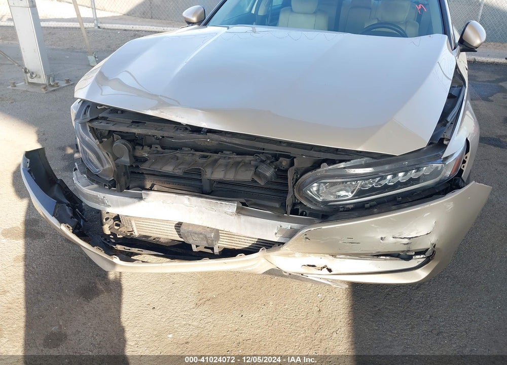 2018 HONDA ACCORD EX VIN: 1HGCV1F44JA075859