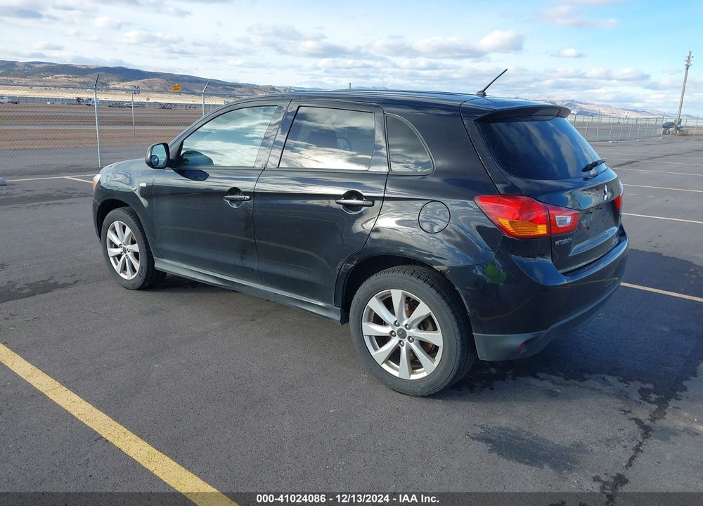 2014 MITSUBISHI OUTLANDER SPORT ES VIN: 4A4AP3AU4EE020483
