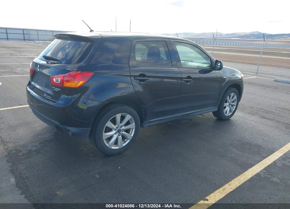 2014 MITSUBISHI OUTLANDER SPORT ES VIN: 4A4AP3AU4EE020483