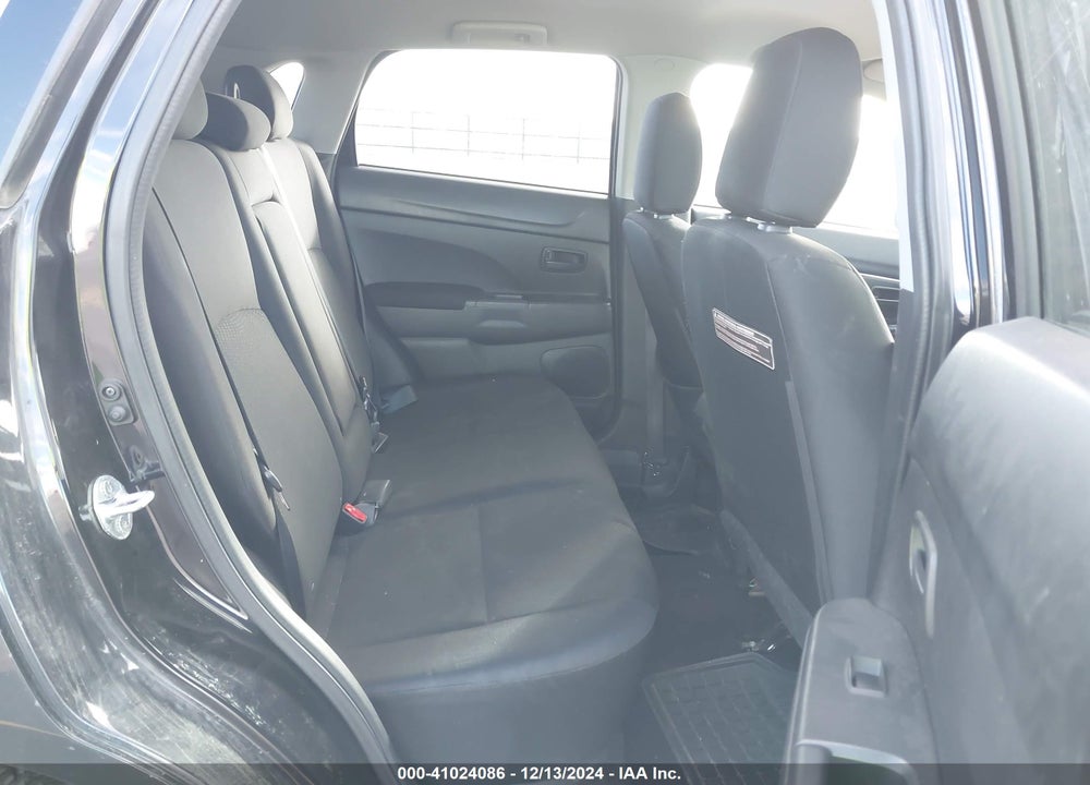 2014 MITSUBISHI OUTLANDER SPORT ES VIN: 4A4AP3AU4EE020483