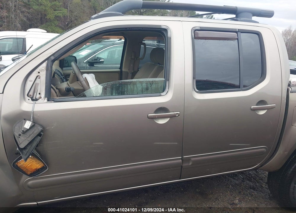 2005 NISSAN FRONTIER LE VIN: 1N6AD07W75C464750