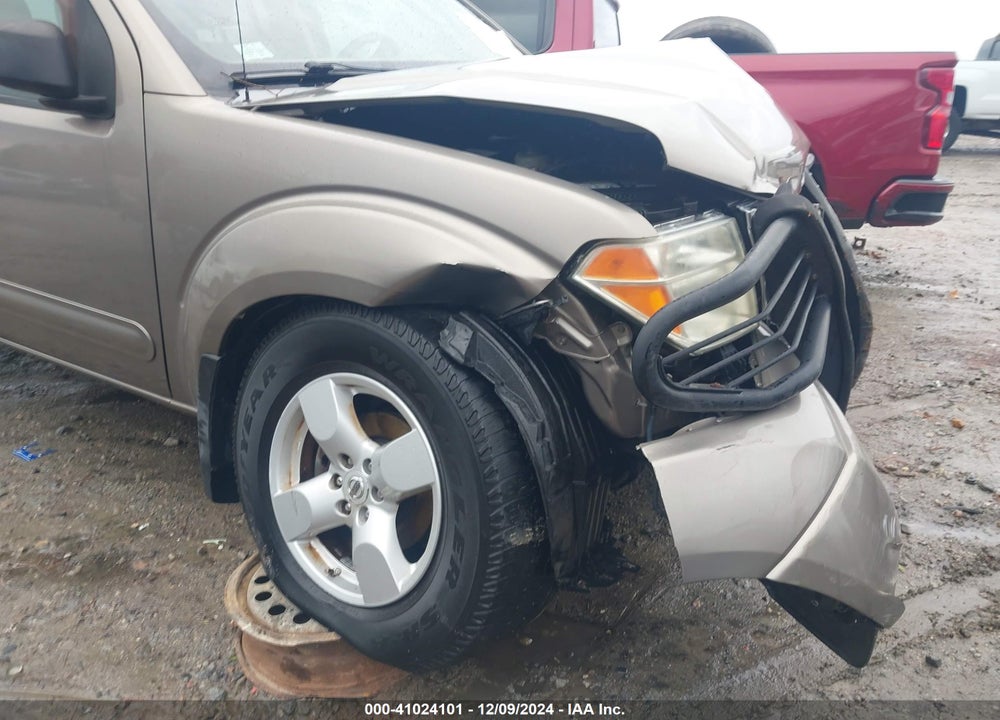 2005 NISSAN FRONTIER LE VIN: 1N6AD07W75C464750