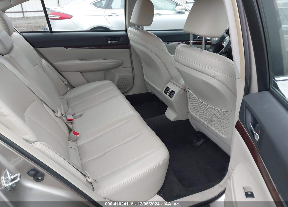 2014 SUBARU LEGACY 2.5I LIMITED VIN: 4S3BMBM69E3024603