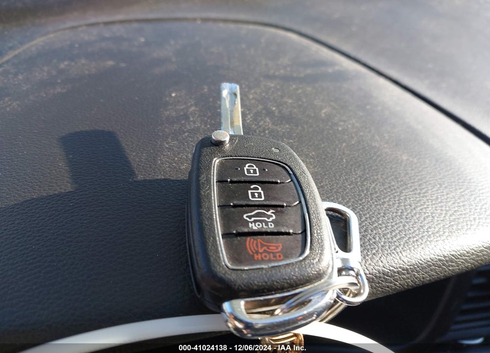 2019 HYUNDAI SONATA SE VIN: 5NPE24AF0KH802337