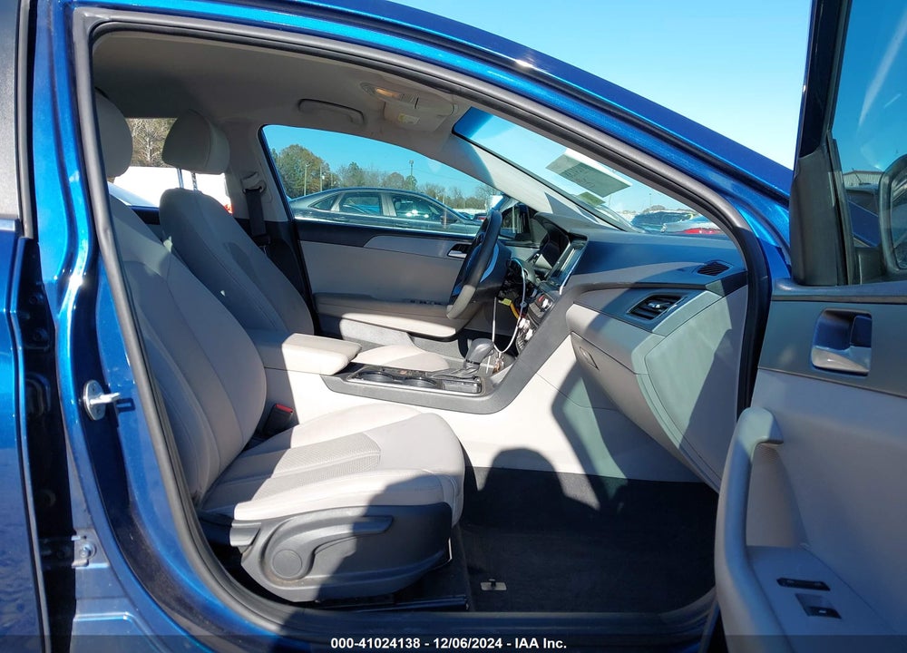 2019 HYUNDAI SONATA SE VIN: 5NPE24AF0KH802337